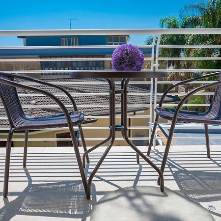 White Apartments & Spa Avola Bagian luar foto