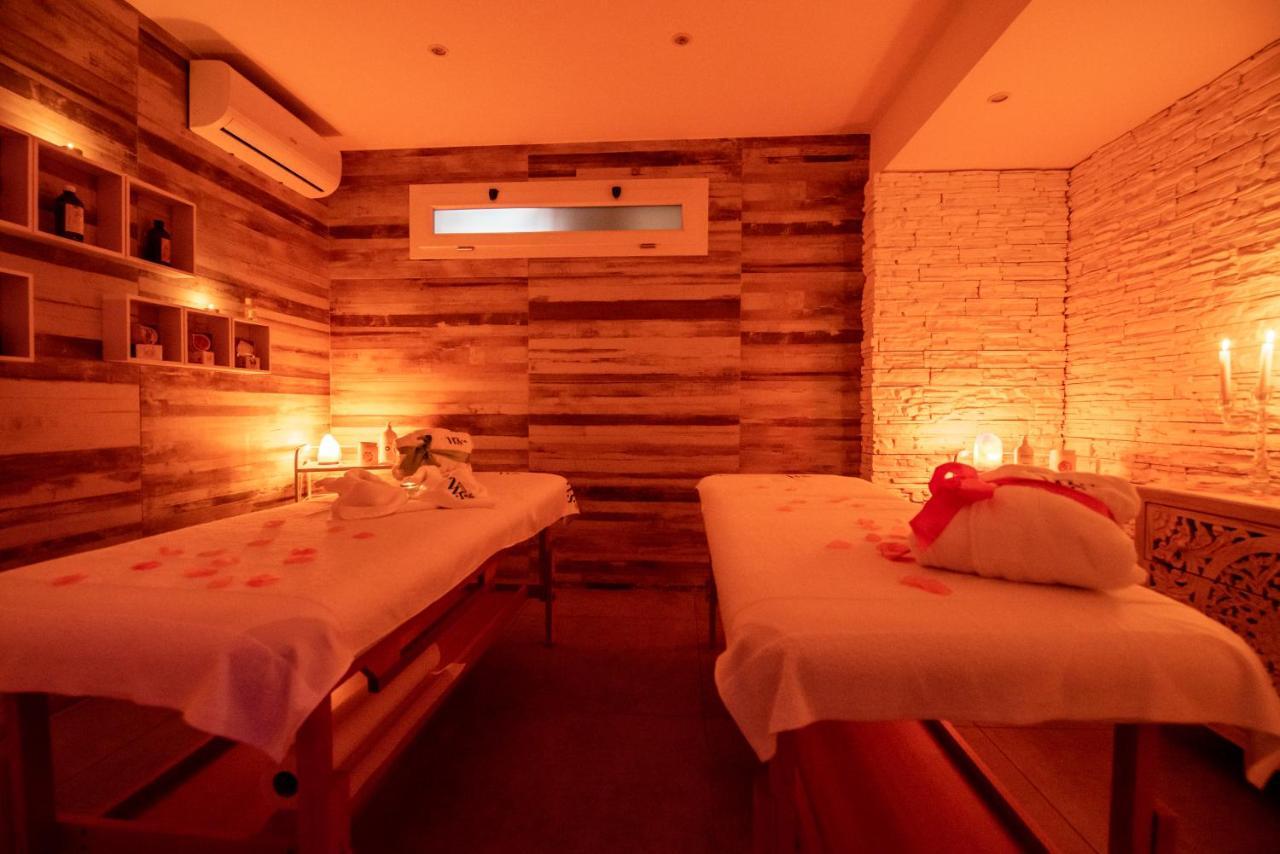 White Apartments & Spa Avola Bagian luar foto