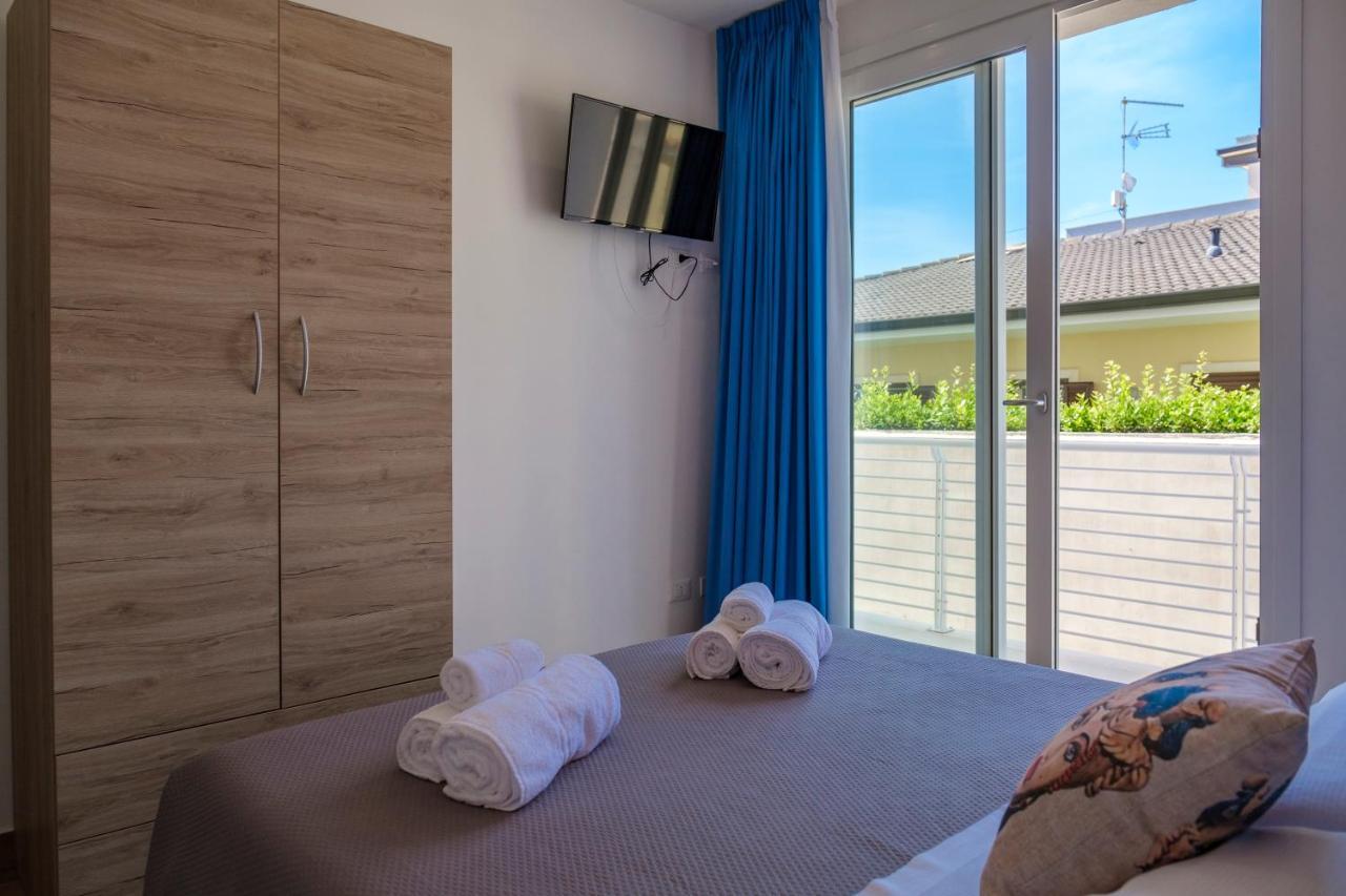 White Apartments & Spa Avola Bagian luar foto