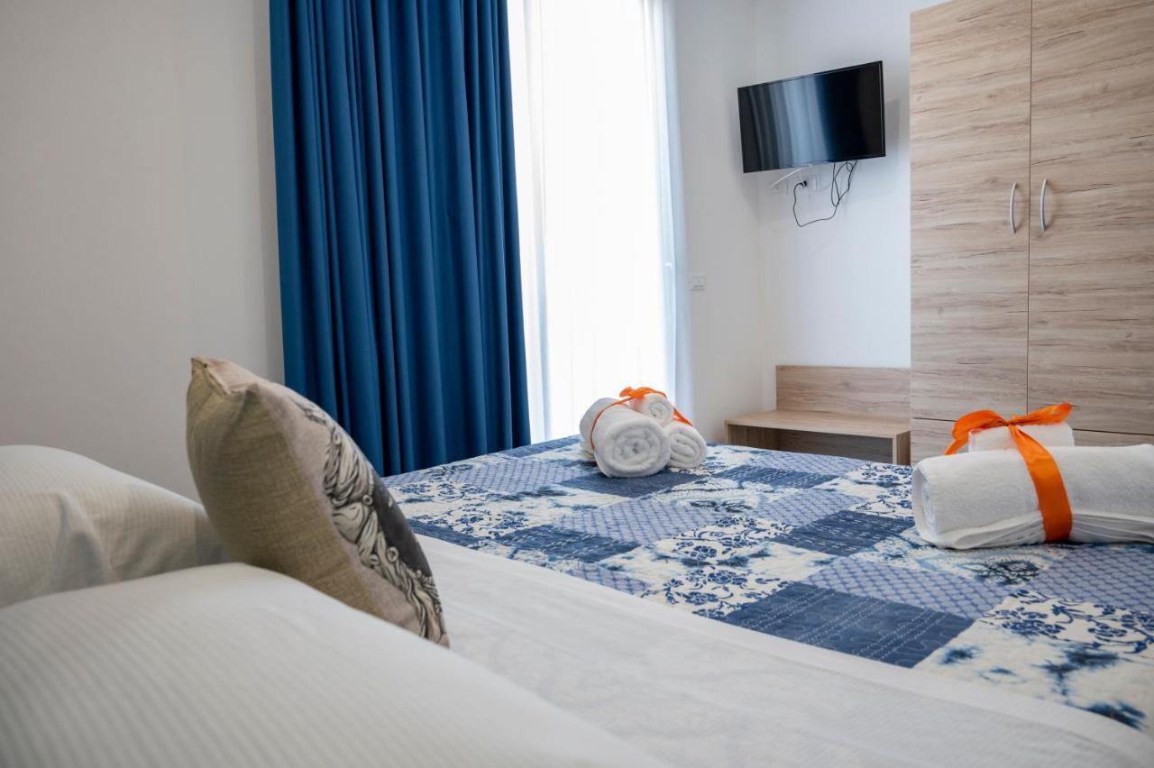 White Apartments & Spa Avola Bagian luar foto